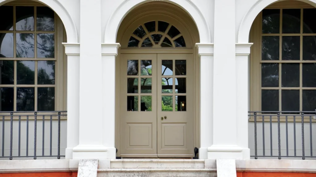 replacement doors Baytown